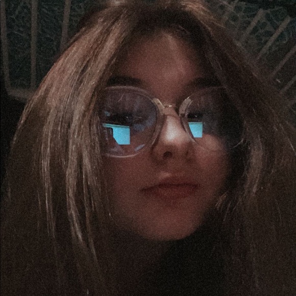 Meet your Posher, Reilly - Picture 1 of 1